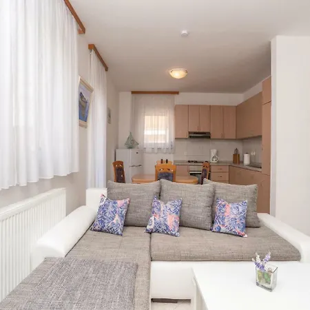 One-bedroom In Apartment Zadar