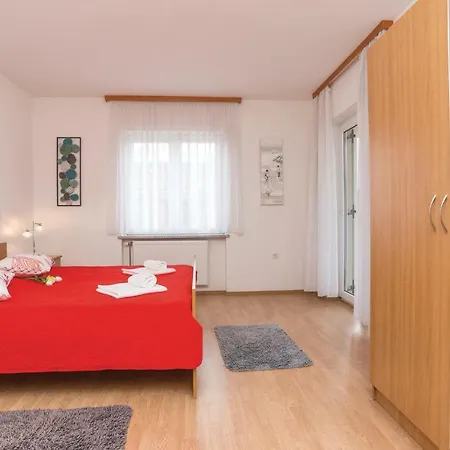 One-bedroom In Apartment Zadar